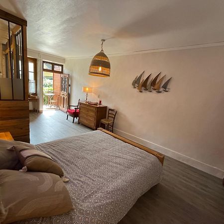 Chambres D'Hotes Avec Entree Privative Au Calme Dans Maison De Village Saint-Jorioz Exterior foto