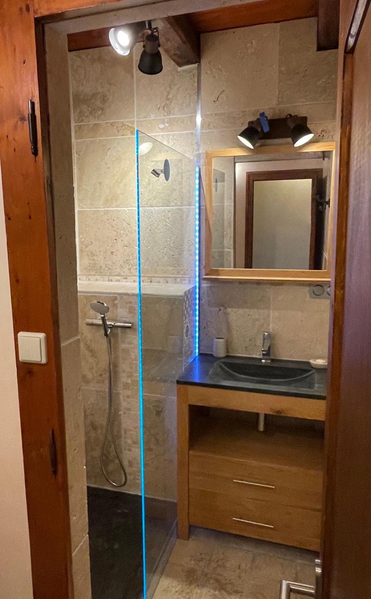 Chambres D'Hotes Avec Entree Privative Au Calme Dans Maison De Village Saint-Jorioz Exterior foto